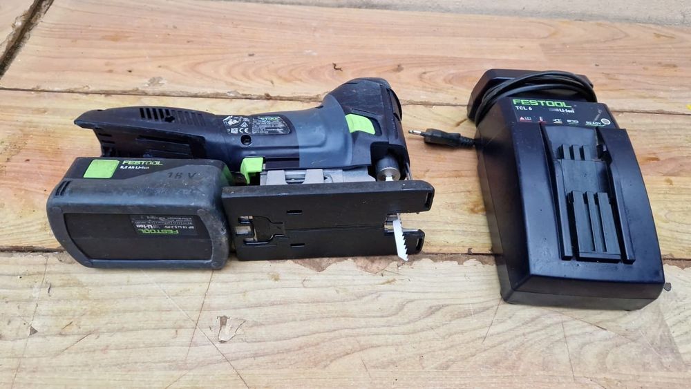Fierastrau pendular Festool PSC 420 EB