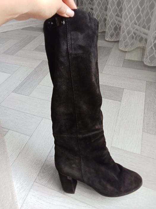 Продам зимние сапоги