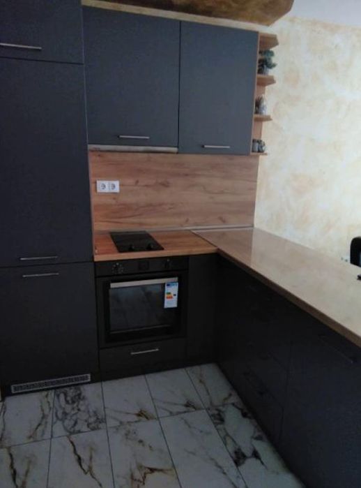 Дава се под наем Двустаен апартамент в Пловдив, Кючук Париж - 75 кв.м за 375 € - Снимка #3