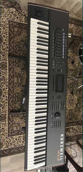 Продам Kurzweil pc3k8