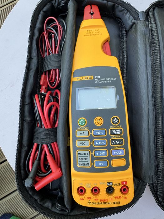 Multimetru Fluke  773