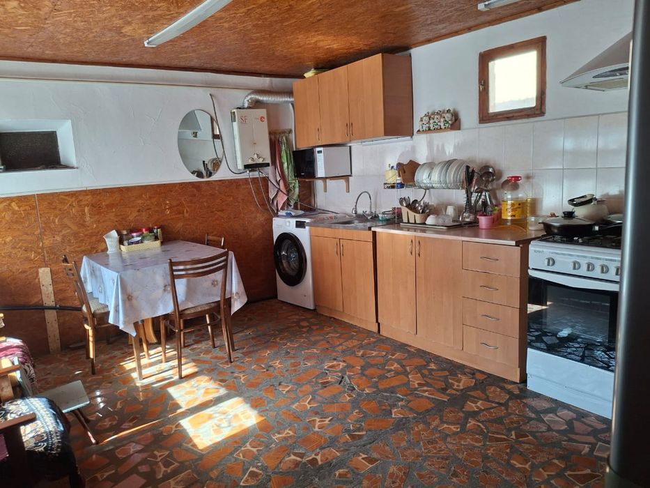 Продается дом в поселке Тастумсык