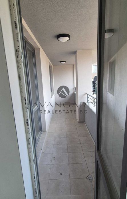 Продава се Двустаен апартамент в Пловдив, Остромила - 76 кв.м за 1284 €/кв.м - Снимка #4