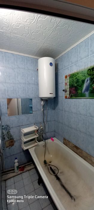 Продам 2х комнытный квартира