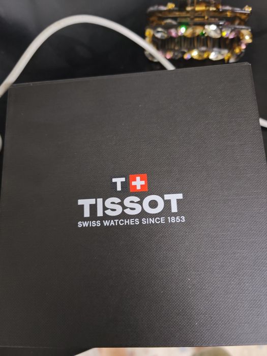Продам часы tissot