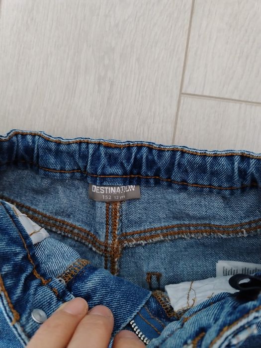 Дънки за девойка