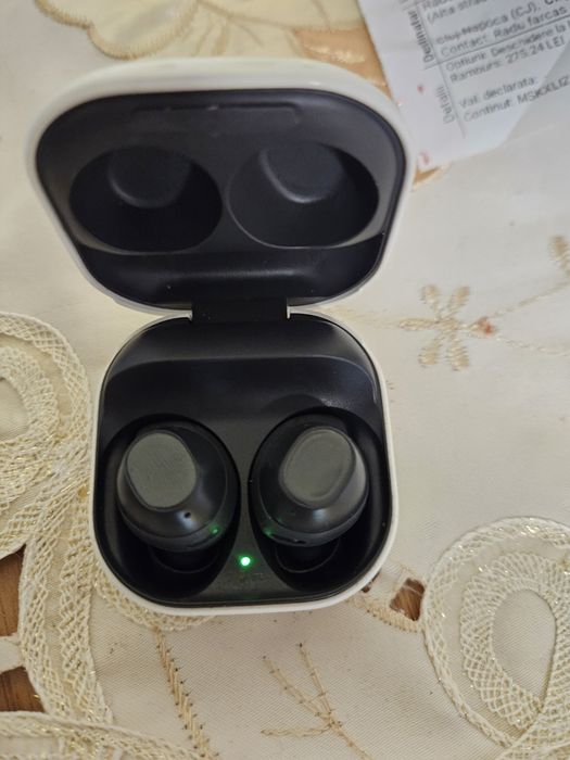 Samsung Buds FE  casti in ear