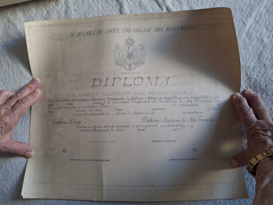 Doua proiecte diploma Academia de Arte Frumoase cu stema Regala 1940