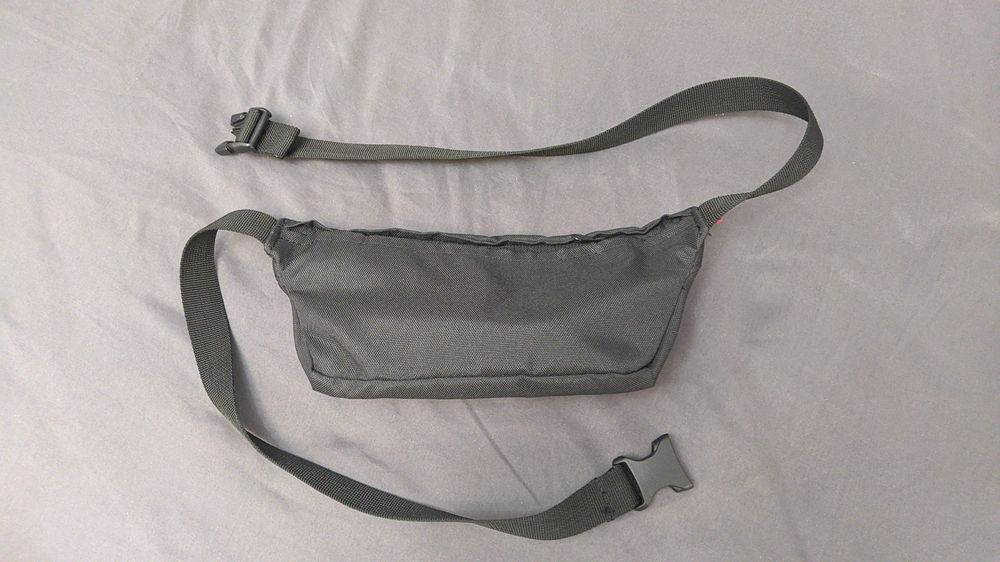 Сумка поясная LEVIS оригинал