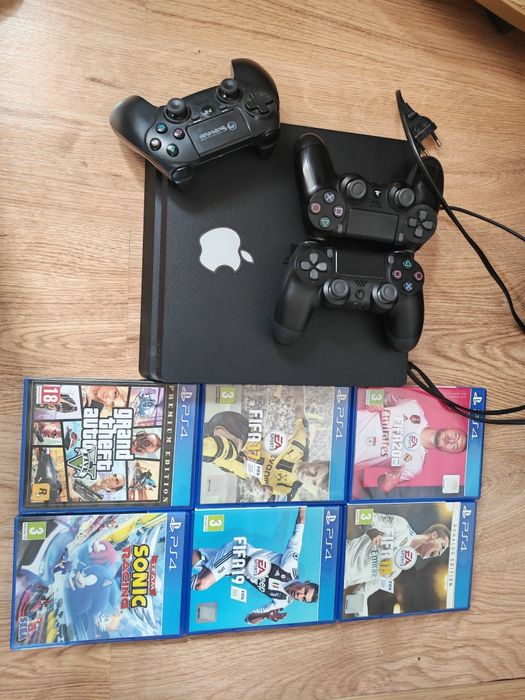 Vand ps4 slim 1 tb