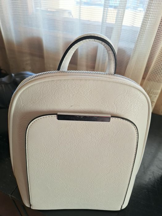 Дамска.   раница