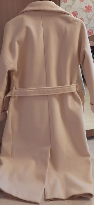 Три пальто ,зима и весна.