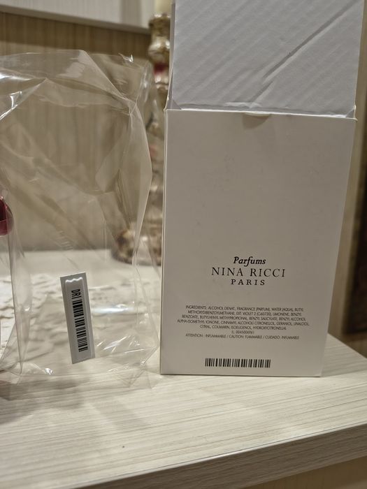 Нов подарен парфюм  Nina Ricci.