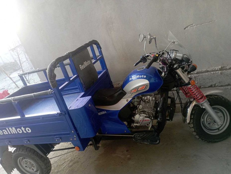 Real Moto 200 Srochni Sotiladi