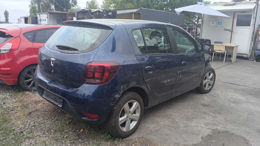 Dezmembrez Dacia Sandero 0.9 Benzina Din 2017 -H4B-B4