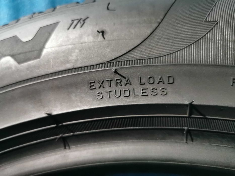 235/55 R18 - pirelli m+s 4 bucati