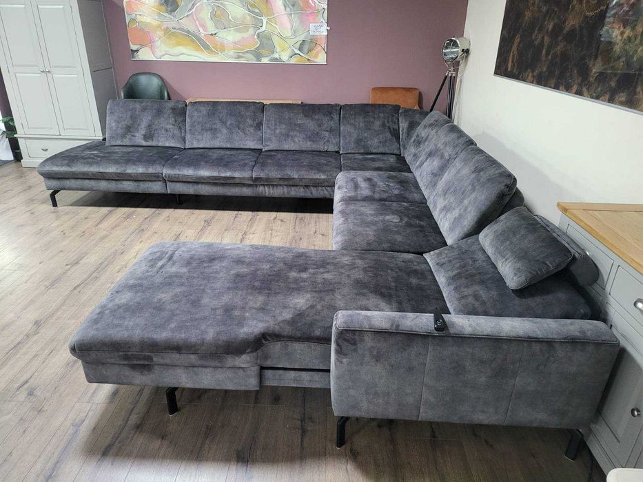 Голям сив П образен ъглов диван от плат с ел. лежанка "LS701521"