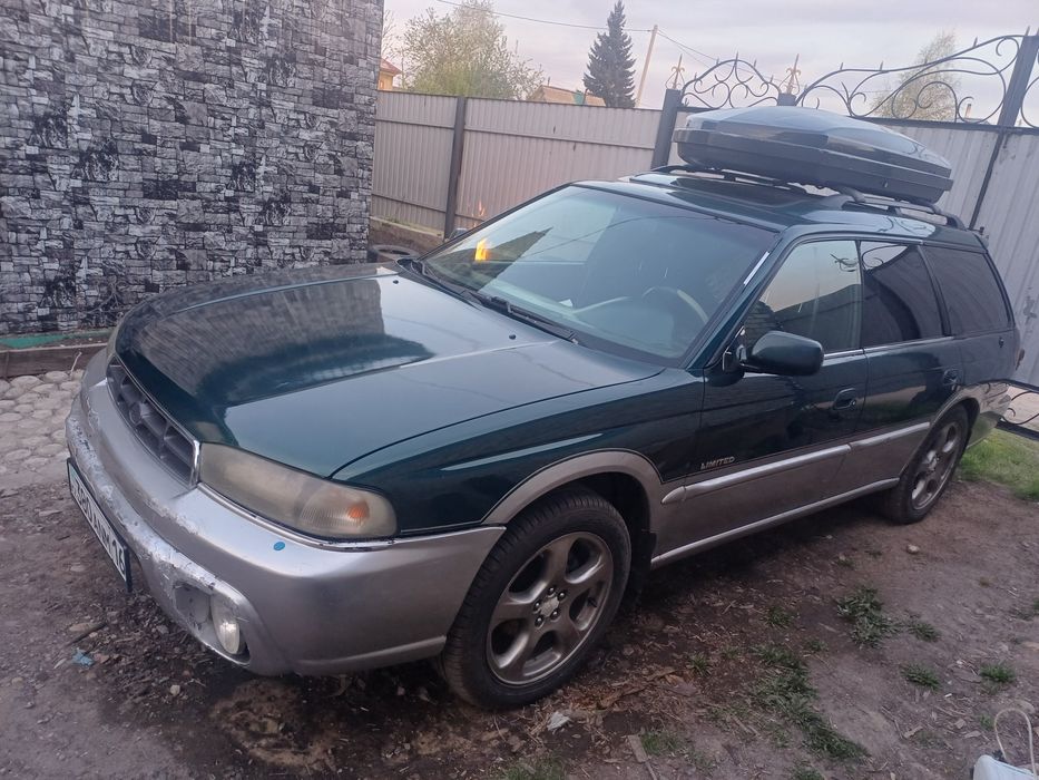 Субару аутбэк 1999год