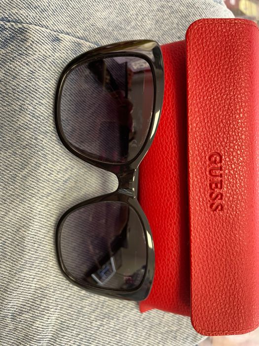 Слънчеви очила guess