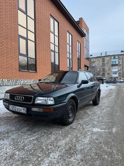 Продам Ауди Б4 универсал