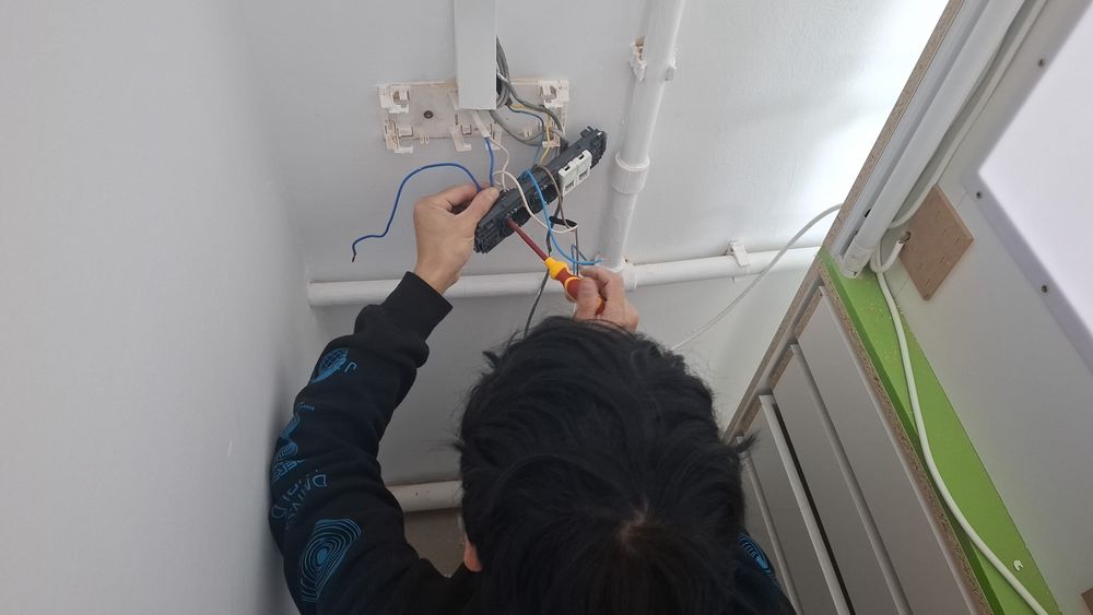 Услуги освещение электрика