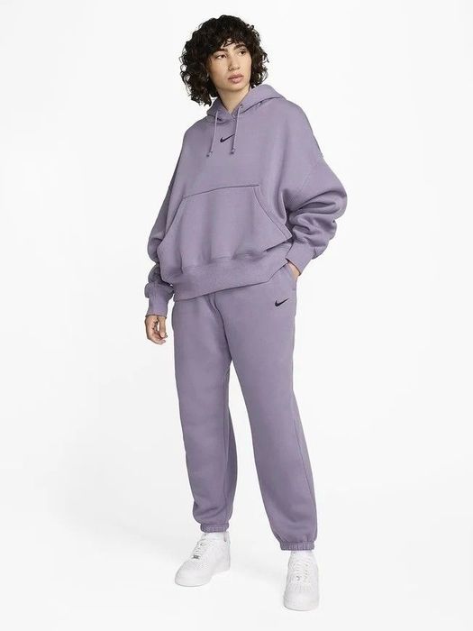 Костюм Nike ®  Размер XL.