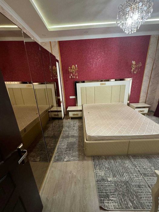 бывший Гламур  2/2/4  парк Эльбек  59м²