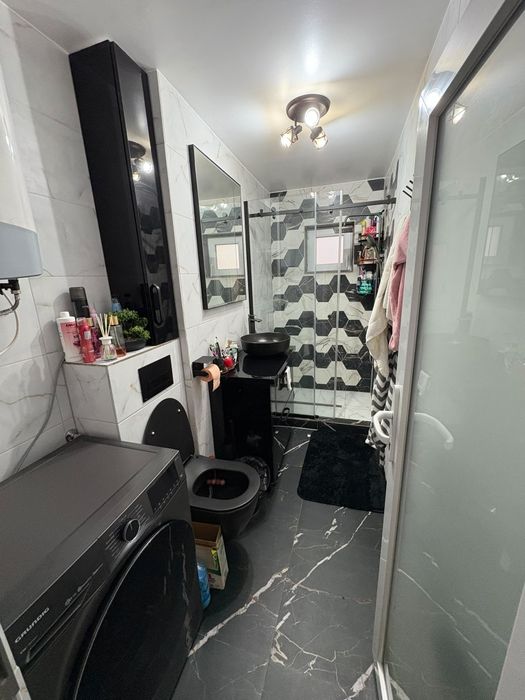 Oferim spre vânzare un apartament spațios și foarte bine compartimentat