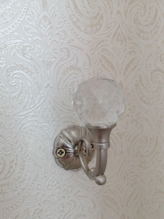 Продам готовые шторы.