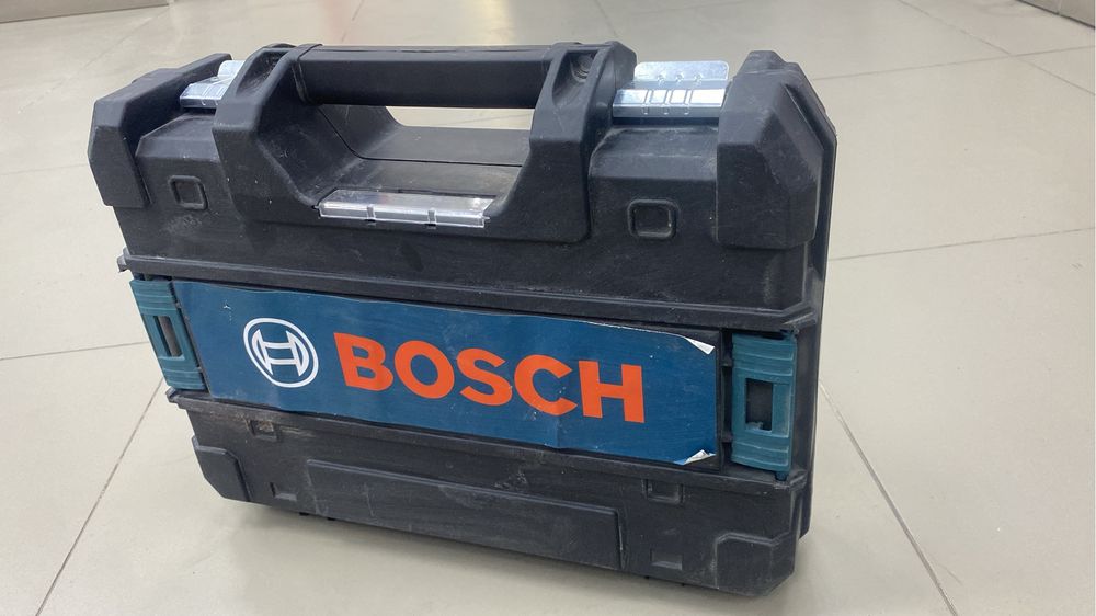 Лазерный уровень Bosch(ТМ79)