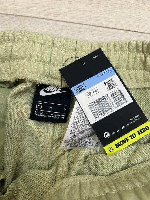 Дамски спортни къси панталони Nike Sportswear Erastus Day