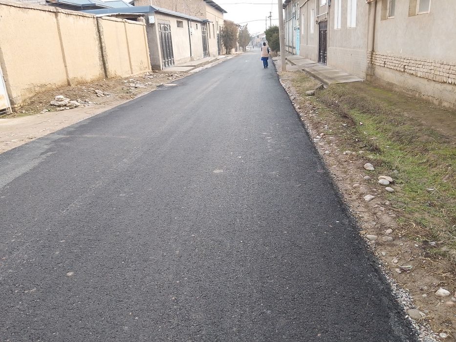 Zangiota hovli sotiladi