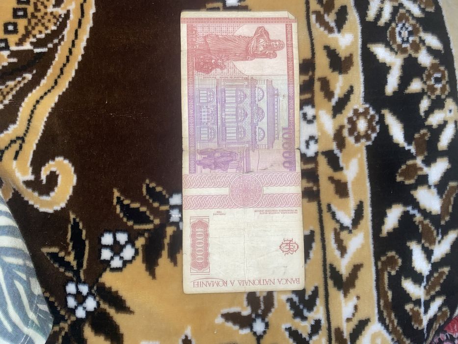 Vand bacnote vechi! Nu accept plata prin olx.ASTEPT OFERTE