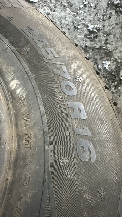 Продам шины в хорошем состояние