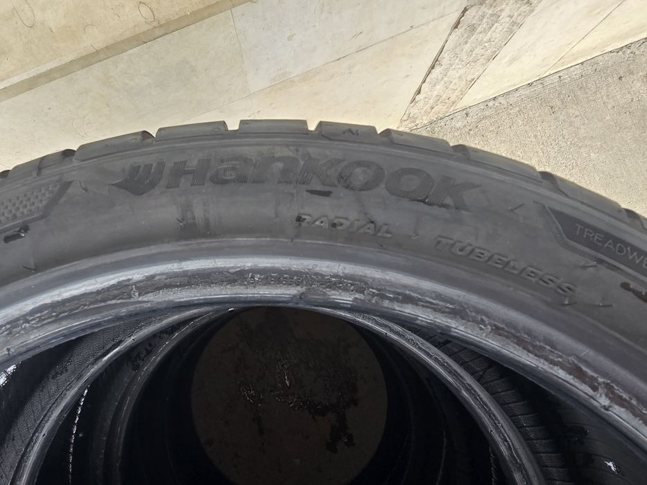 Гуми 225/40/18 Hankook
