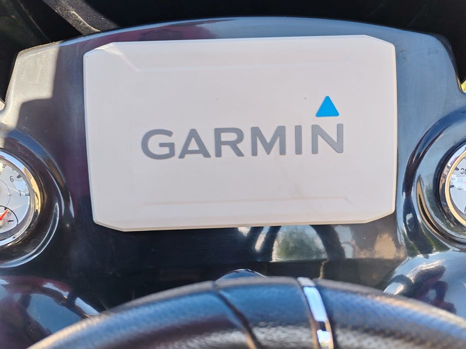 Sonar Garmin Echomap plus 93SV