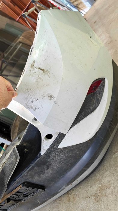 Продаётся задний угол бампера от Volkswagen ID 4 (правая сторона)