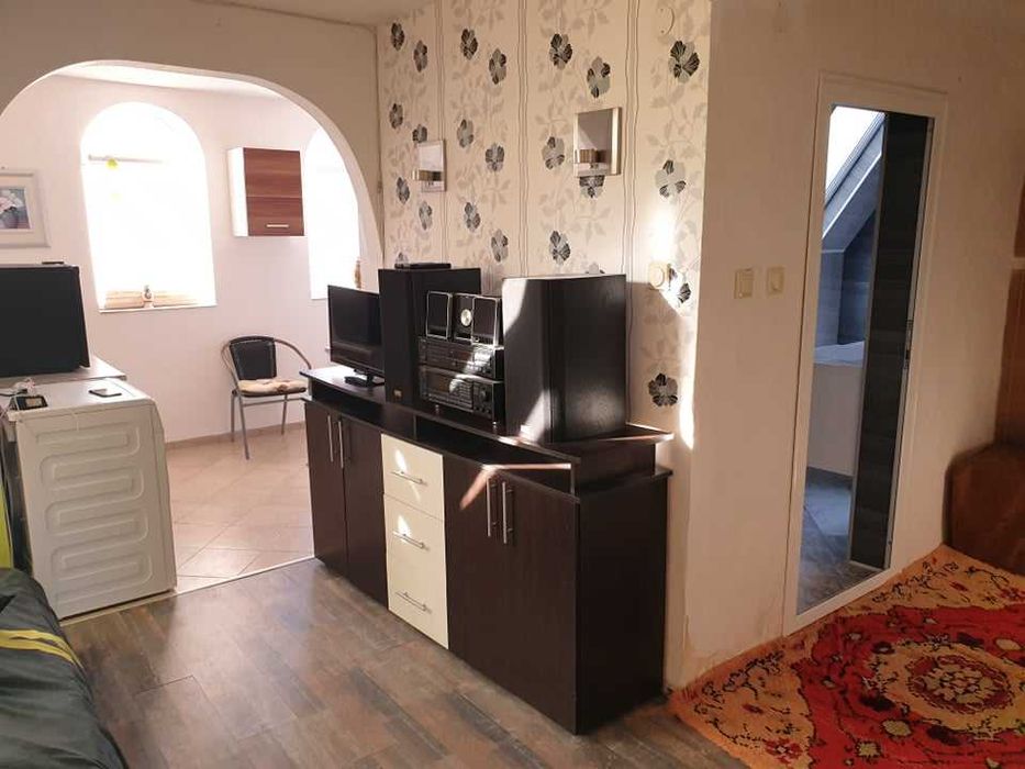 Дава се под наем Мезонет в Бургас, Център - 60 кв.м за 408 € - Снимка #1