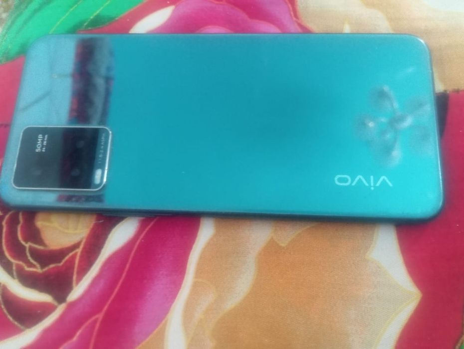 Телефон 30 мыннан