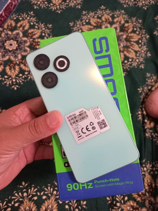 Infnix smart 8 xotra 4/64