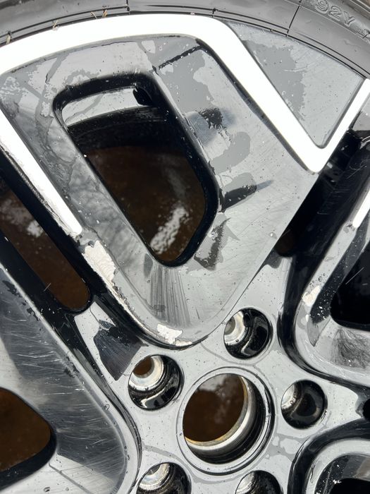 Vand jante volkswagen  golf 8 Gti R18 cu anvelope 225 40 18  vara