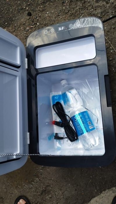 Холодильник, маленький холодильник, автохолодильник