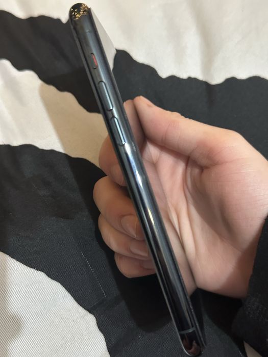 Продам или обмен айфон 11 про