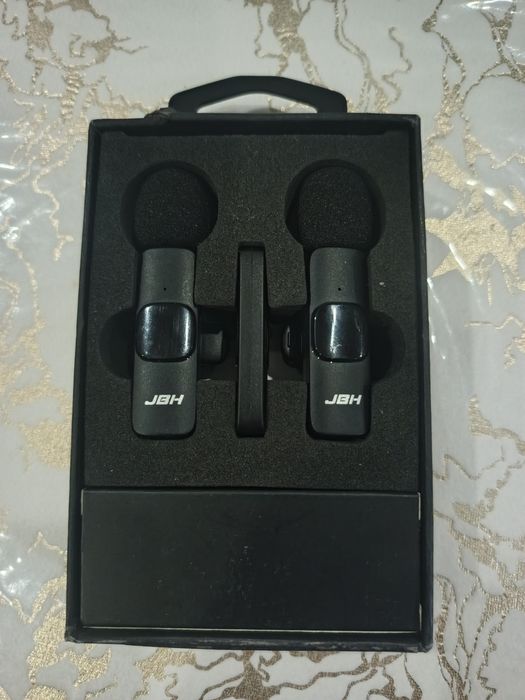 JBH mikrofön sotiladi holati yaxshi yangi ishlatilmagan