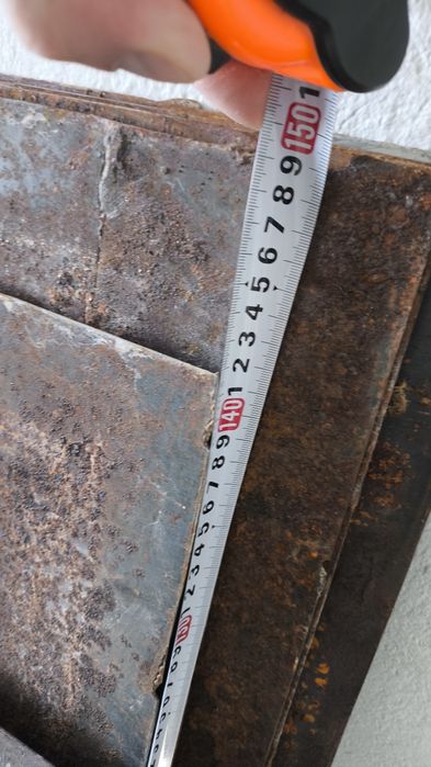 Продам листы , хорошее состояние