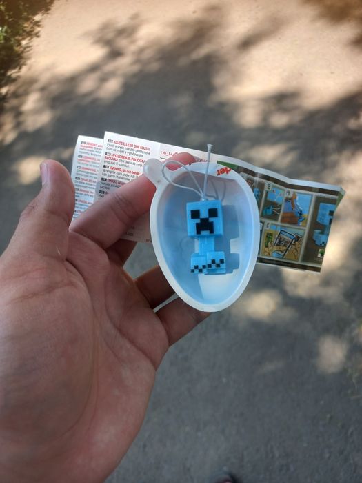 Заряженный крипер kinder joy minecraft