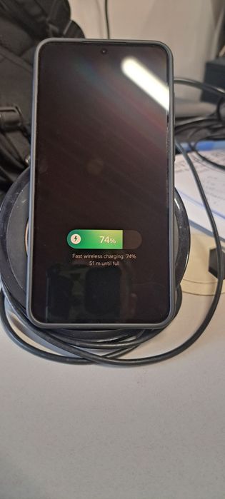 Samsung Galaxy S10 plus, 128Gb, incarcator wireless