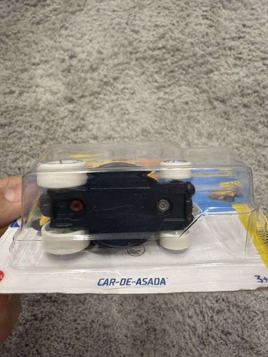 Hotwheels оригинал не открытая