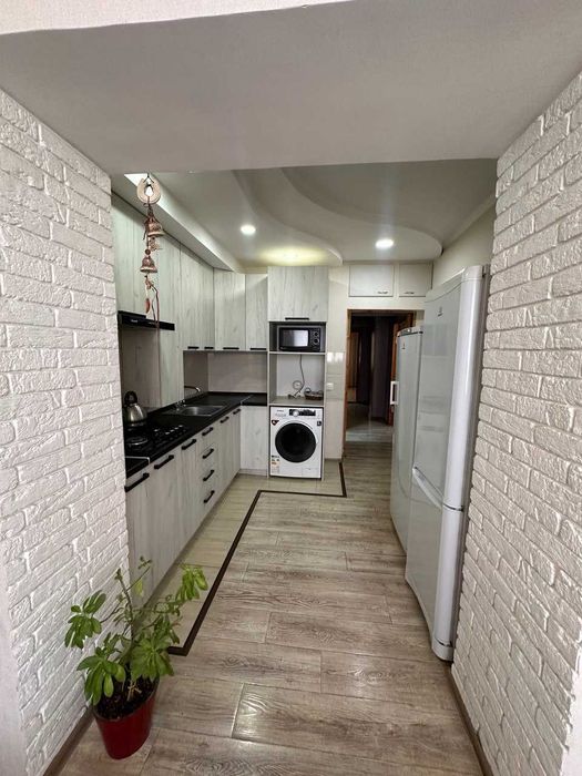 Вторичка 77 серия 3в4 комнатная 85м2 Махтумкули Ор-р Авиагородок