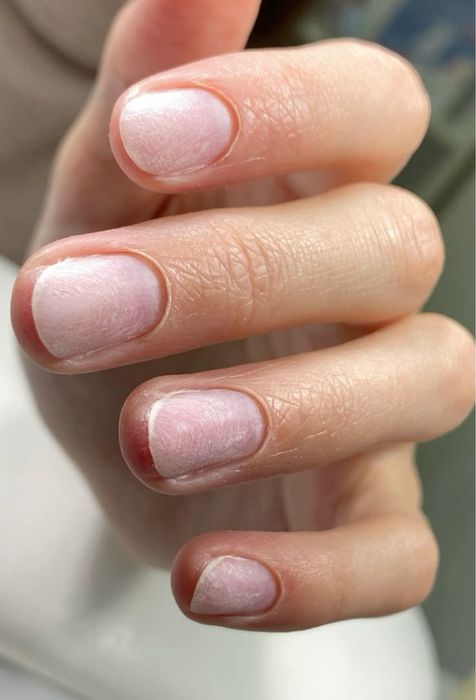 Маникюр / педикюр